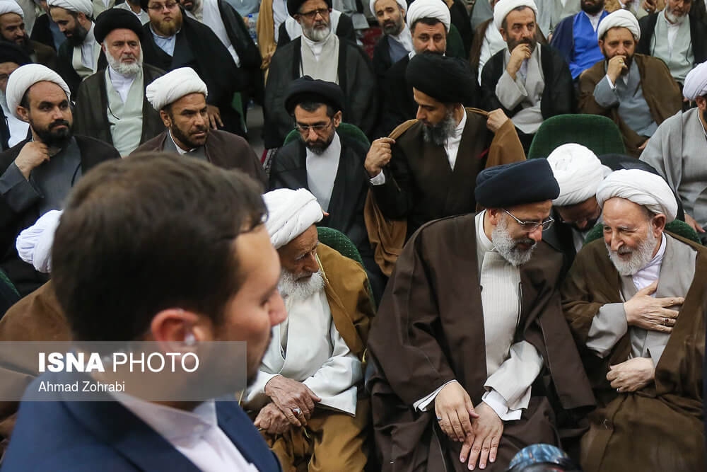 تصاویر سفرابراهیم رئیسی به قم تصاویر سفرابراهیم رئیسی به قم,عکس های حامیان ابراهیم رئیسی در قم,عکس دیدار رئیسی با علمای حوزه علمیه قم