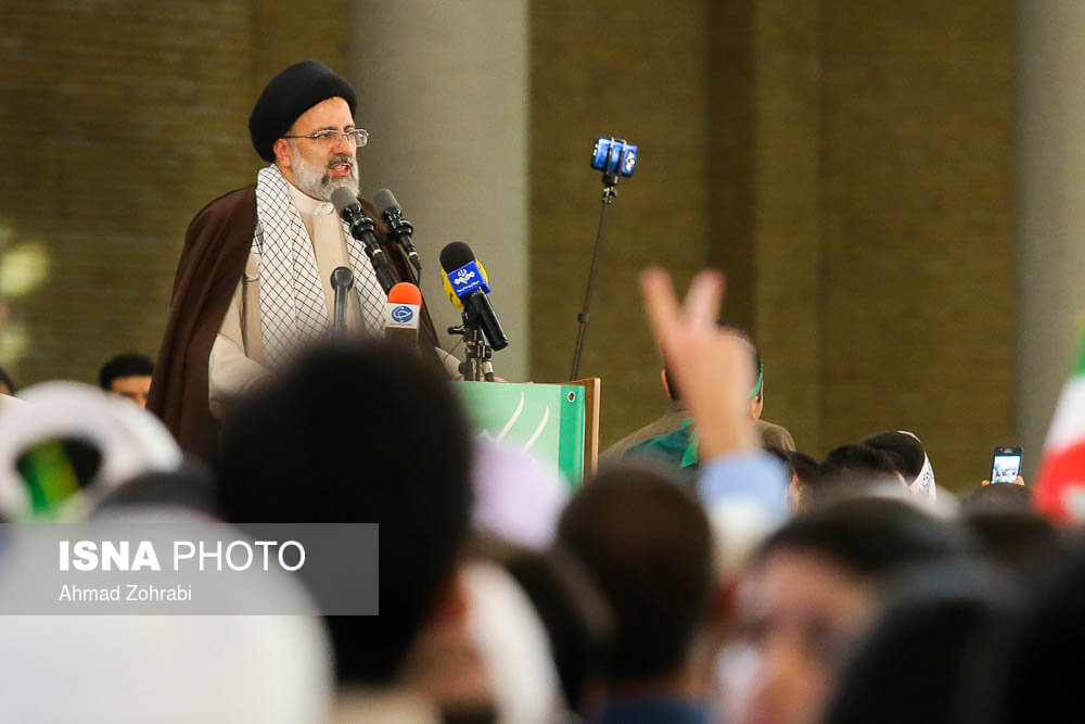 تصاویر سفرابراهیم رئیسی به قم تصاویر سفرابراهیم رئیسی به قم,عکس های حامیان ابراهیم رئیسی در قم,عکس دیدار رئیسی با علمای حوزه علمیه قم