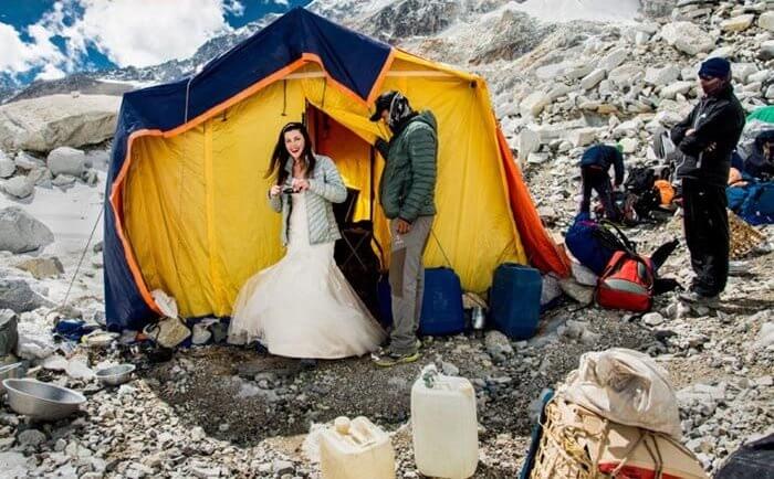 تصاویر زوج جوان آمریکایی,تصاویر قله اورست,تصاویر بلندترین کوه جهان