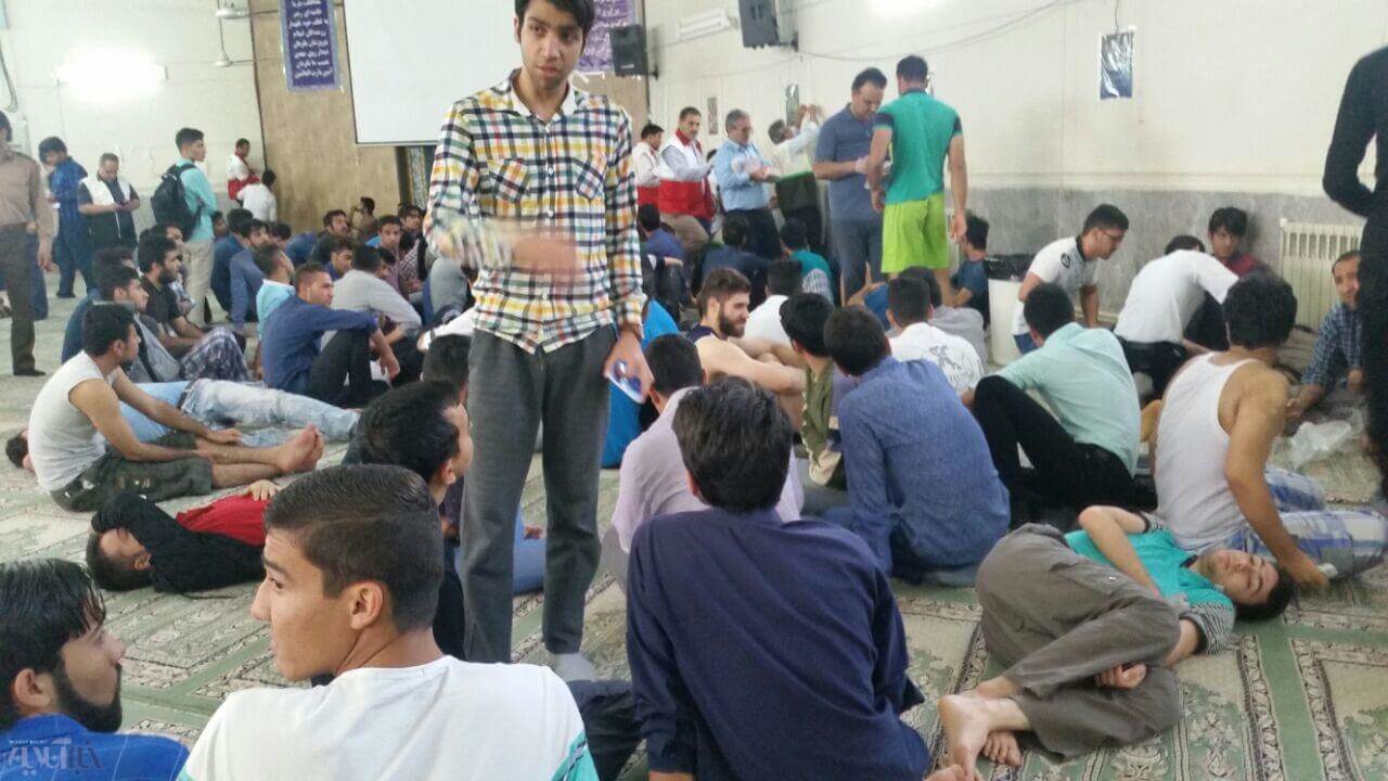 تصاویرمسمومیت غذایی دانشجویان,تصاویر دانشجویان یزد,تصاویر دانشگاه یزد