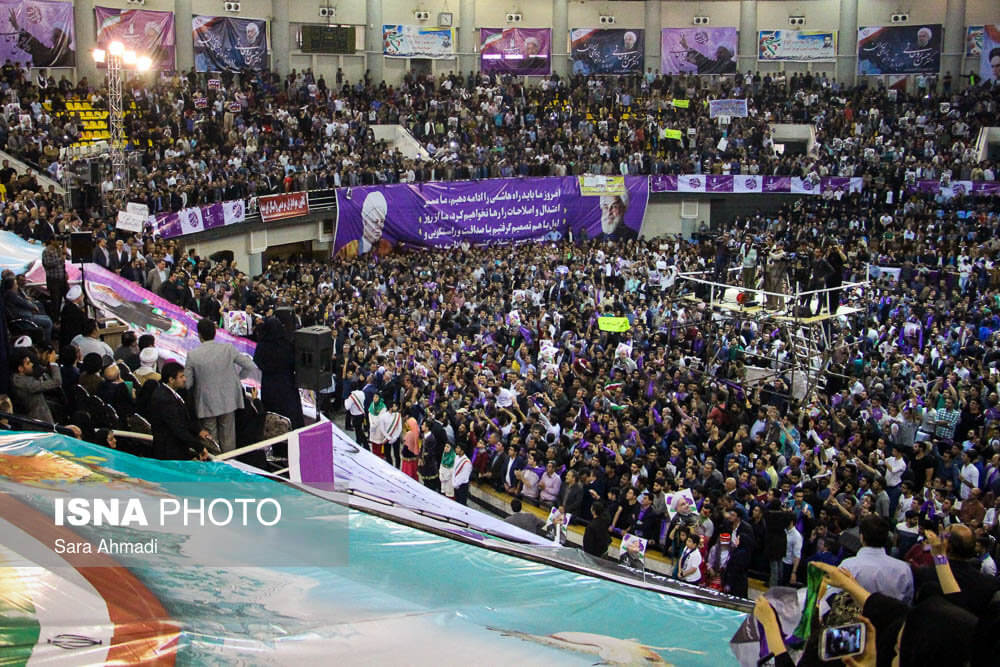 عکس های سفر انتخاباتی حسن روحانی به ارومیه عکس های سفر انتخاباتی حسن روحانی به ارومیه,تصاویر سفر انتخاباتی حسن روحانی به ارومیه,عکس های سخنرانی انتخاباتی روحانی در ورزشگاه الغدیر ارومیه