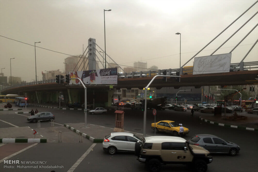 عکس های وزش باد شدید و طوفان در تهران,تصاویر وزش باد شدید و طوفان در تهران,وزش باد شدید و طوفان در تهران