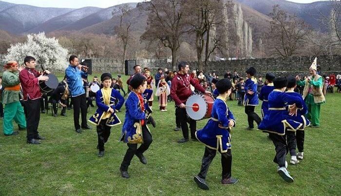 تصاویر جشن بهار‌,عکسهای جشن بهار در دنیا,عکسهای جشن بهار‌در دنیا