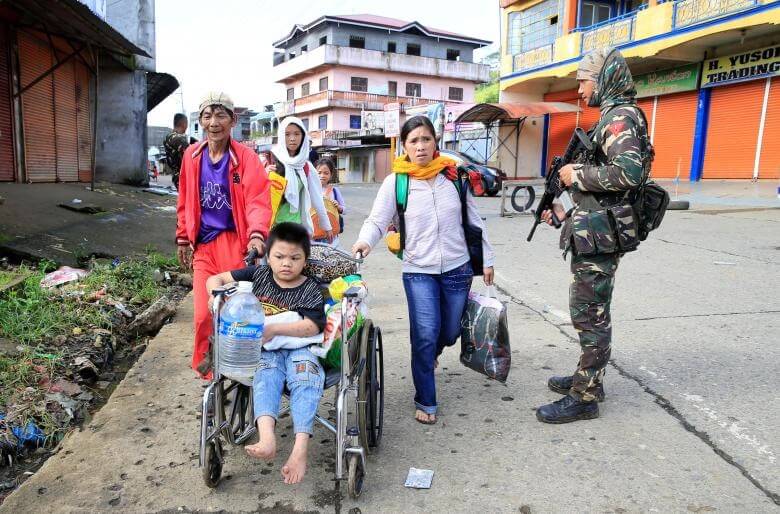 عکس های نبر فیلیپینی ها و داعش,تصاویر تصرف فیلیپین توسط گروه داعش,عکس تصرف شهر ماراوی توسط داعش