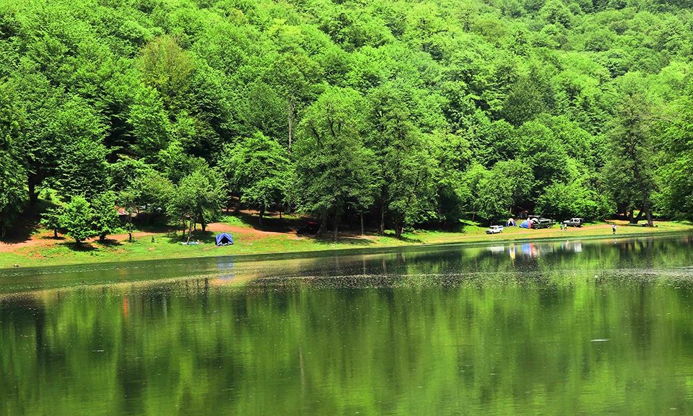 عکس دریاچه ای در مازندران,تصاویر زیبایی از دریاچه ای در مازندران,عکس دریاچه زیبا در مازندران که بر اثر زمین لرزه به وجود امده