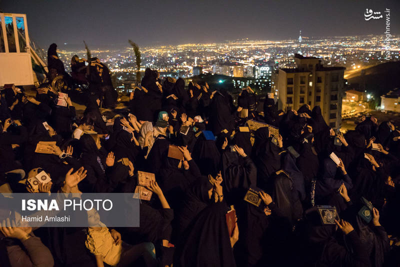 عکس های مراسم احیای شب بیست و سوم ماه رمضان در تهران,تصاویر مراسم احیای شب بیست و سوم ماه رمضان در تهران,عکس های حضور مردم در مراسم شب های قدر