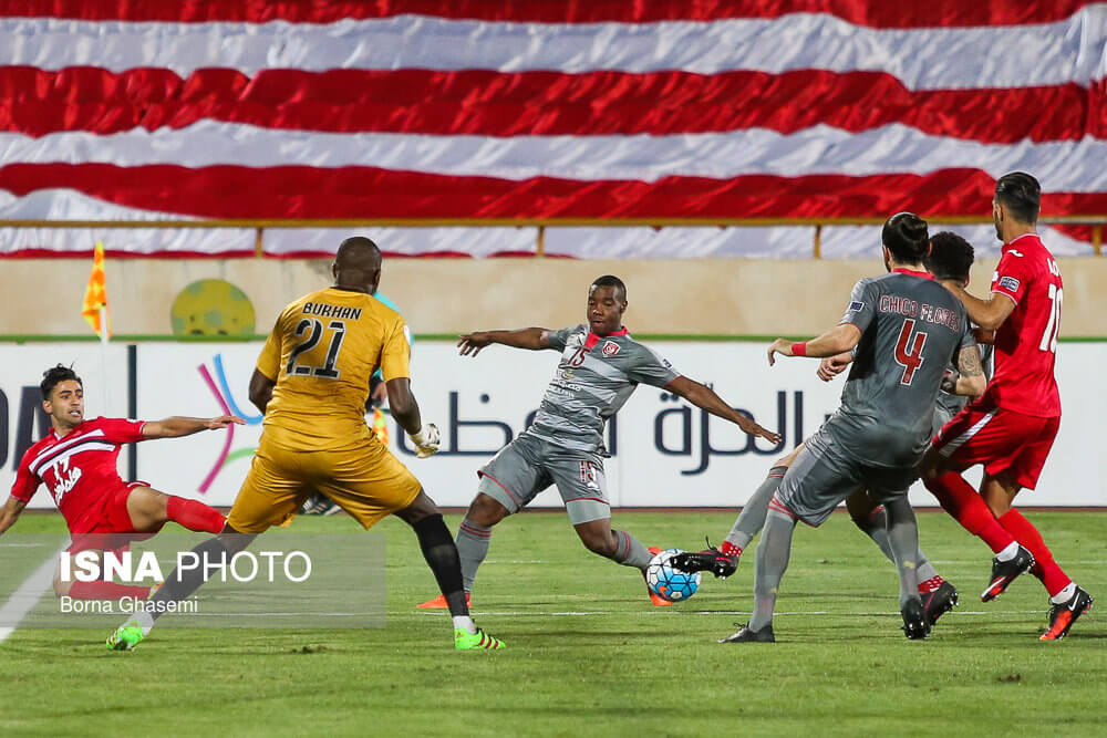 تصاویر دیدار تیم‌های فوتبال پرسپولیس و لخویا,عکس های دیدار تیم‌های فوتبال پرسپولیس و لخویا در ورزشگاه آزادی,دیدار تیم‌های فوتبال پرسپولیس و لخویا