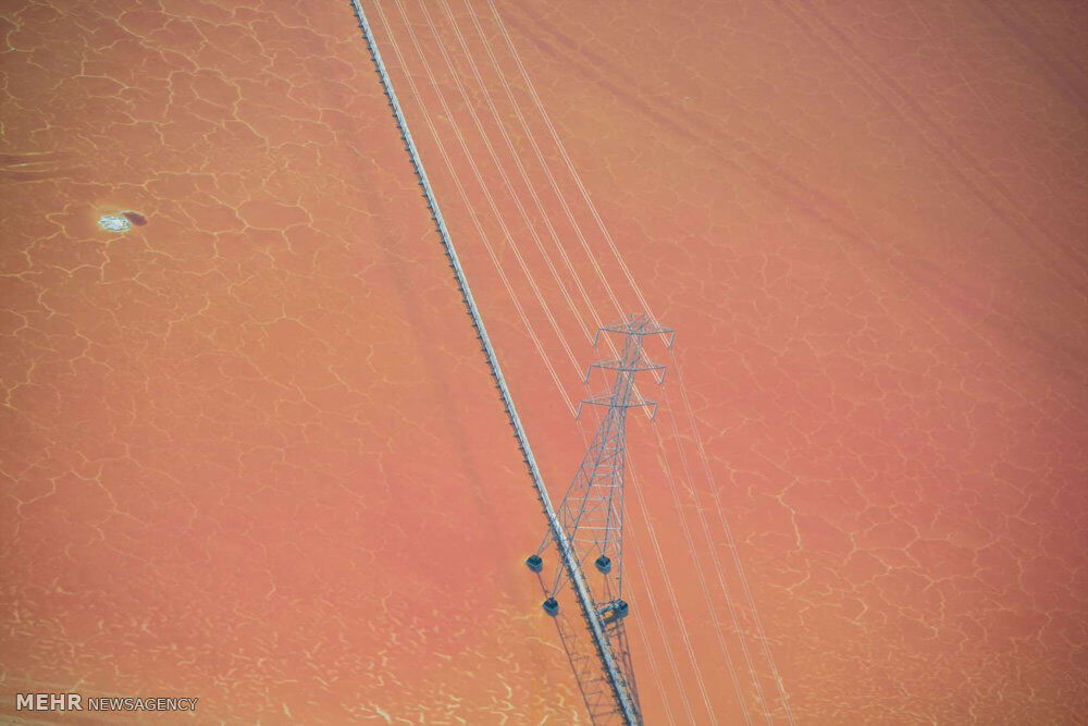 تصاویردشت های رنگی نمک,تصاویردشت های نمک جهان,عکس های دشت های نگی