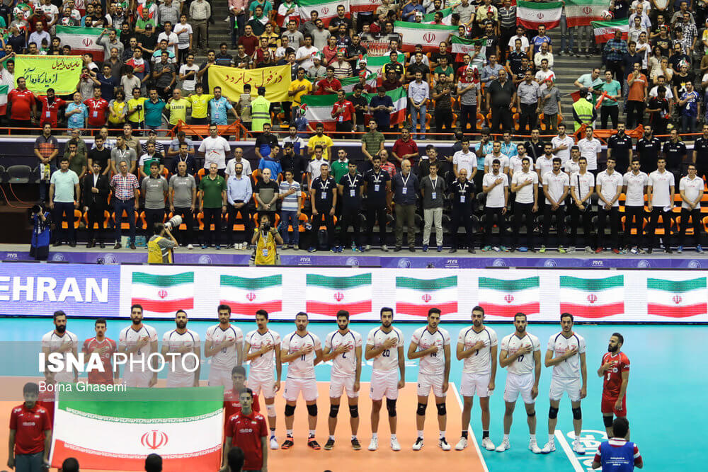 عکس های دیدار تیم های والیبال ایران و بلژیک,تصاویر دیدار تیم های والیبال ایران و بلژیک در ورزشگاه آزادی, دیدار تیم های والیبال ایران و بلژیک