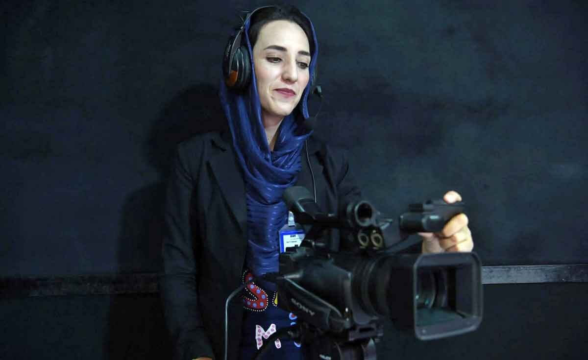 عکس های اولین شبکه تلویزیونی زنان در افغانستان,تصاویر اولین شبکه تلویزیونی زنان در افغانستان است,عکس های شبکه تلویزیونی زن‌تی‌وی در افغانستان