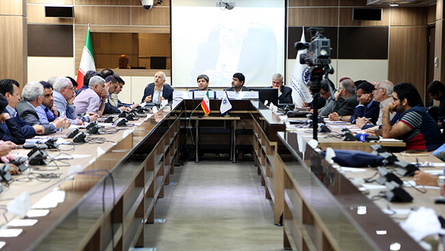 اخبار طلا و ارز,خبرهای طلا و ارز,طلا و ارز,نشست بررسی الزامات و نتایج یکسان‌سازی نرخ ارز