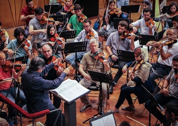 تصاویرتمرین مشترک ارکستر ایران و ایتالیا,عکس های تمرین ارکستر ریکاردو موتی,عکس های تمرین ریکاردو موتی با ارکستر ایران