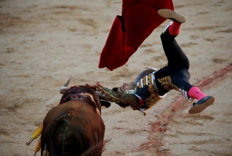 عکس های جشنواره گاوبازی در اسپانیا,تصاویر جشنواره گاوبازی سان فرمین,عکس جشنواره سان فرمین در پامپلونا