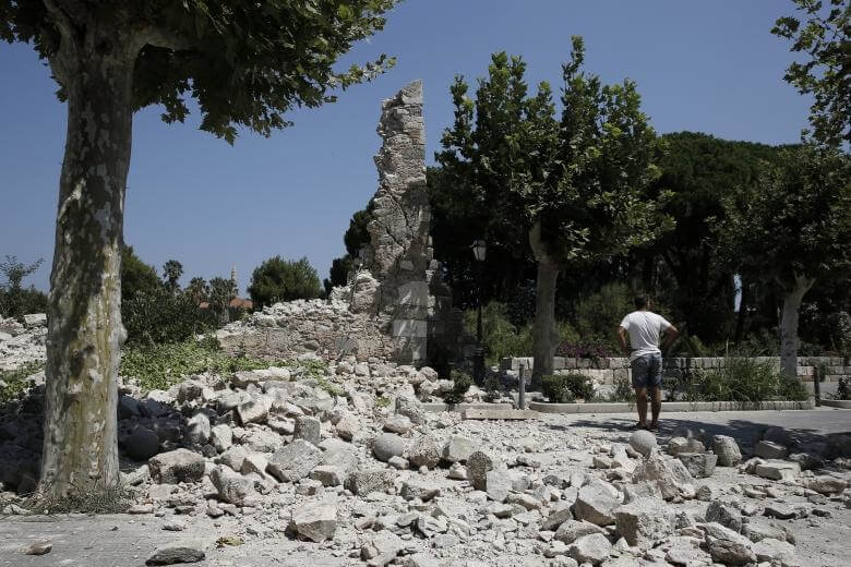 تصاویر خسارت‌های زلزله در ترکیه و یونان,تصاویر خسارت‌های زلزله در ترکیه و یونان,عکس های خسارت‌های زلزله در ترکیه و یونان