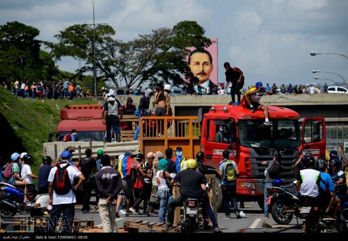 تصاویرناآرامی های ونزوئلا,تصاویردرگیری پلیس با مردم درونزوئلا,عکس های اعتراض مردم ونزوئلا