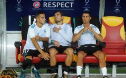 عکس های دیدار تیم های رئال مادرید و منچستریونایتد,تصاویر دیدار تیم های رئال مادرید و منچستریونایتد,تصاویر بازیکنان تیم های رئال مادرید و منچستریونایتد