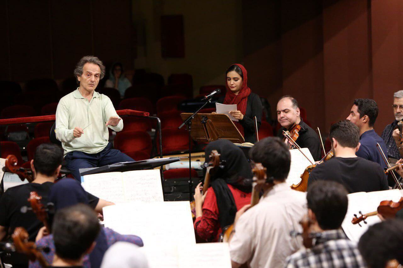 اخبار هنرمندان,خبرهای هنرمندان,موسیقی,لیندا کیانی در ارکستر سمفونی تهران