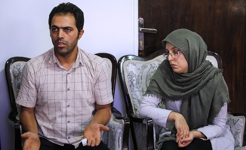 تصاویر دیدار عموپورنگ با خانواده بنیتای ۸ ماهه تصاویر دیدار عموپورنگ با خانواده بنیتای ۸ ماهه,تصاویر دیدار داریوش فرضیایی با خانواده بنیتا,تصاویر دیدار عموپورنگ با خانواده بنیتا