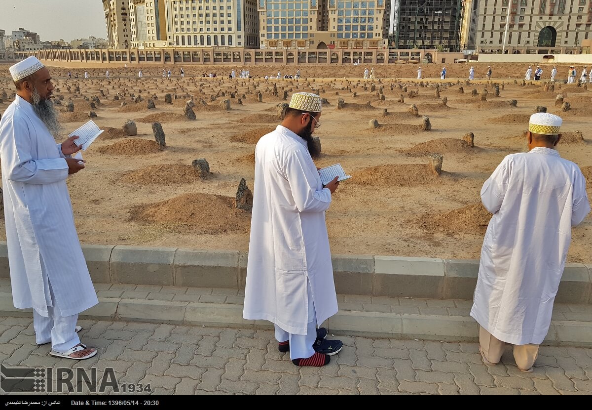 عکس های قبرستان بقیع در مدینه,تصاویر قبرستان بقیع,عکس قبرستان در نزدیکی مسجد النبی