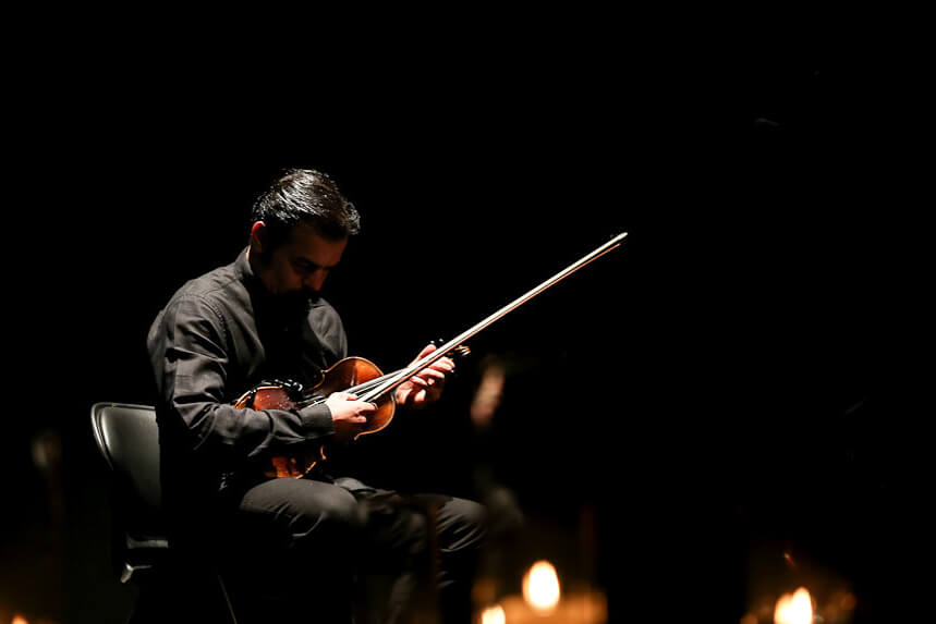 تصاویرکنسرت آواز پارسی تصاویرکنسرت آواز پارسی,عکس های اجرای حافظ ناظری,تصاویرکنسرت آواز پارسی درتالار وزارت کشور,