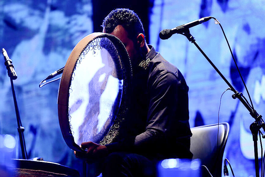 تصاویرکنسرت آواز پارسی تصاویرکنسرت آواز پارسی,عکس های اجرای حافظ ناظری,تصاویرکنسرت آواز پارسی درتالار وزارت کشور,