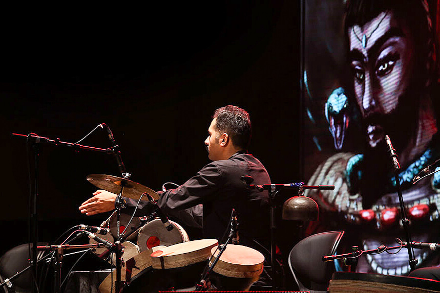 تصاویرکنسرت آواز پارسی تصاویرکنسرت آواز پارسی,عکس های اجرای حافظ ناظری,تصاویرکنسرت آواز پارسی درتالار وزارت کشور,