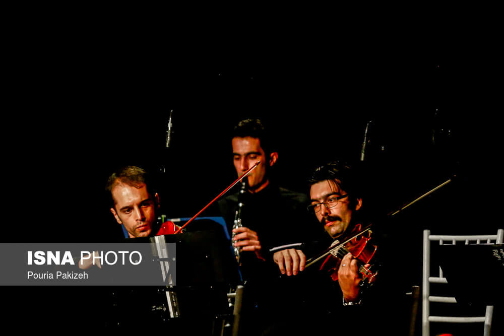 عکس های کنسرت موسیقی کلاسیک و معاصر به رهبری نادر مشایخی,تصاویر کنسرت موسیقی کلاسیک و معاصر به رهبری نادر مشایخی,عکس های نادرمشایخی
