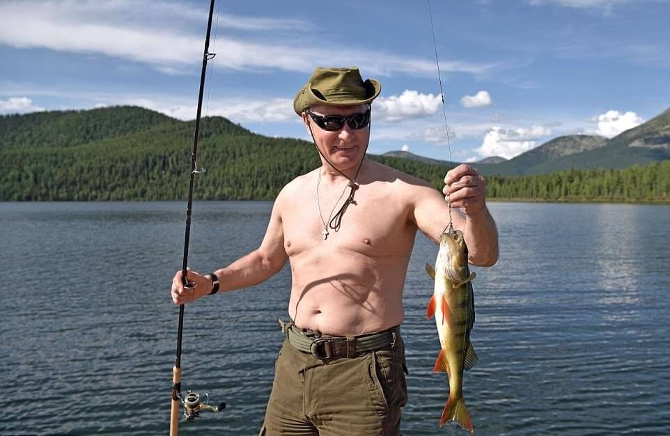 تصاویر تعطیلات پوتین در تیوا,عکس رییس جمهور روسیه در سیبری,عکس های تعطیلات تابستانی پوتین