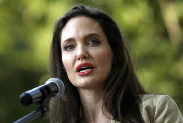 آنجلینا جولی,اخبار هنرمندان,خبرهای هنرمندان,اخبار بازیگران