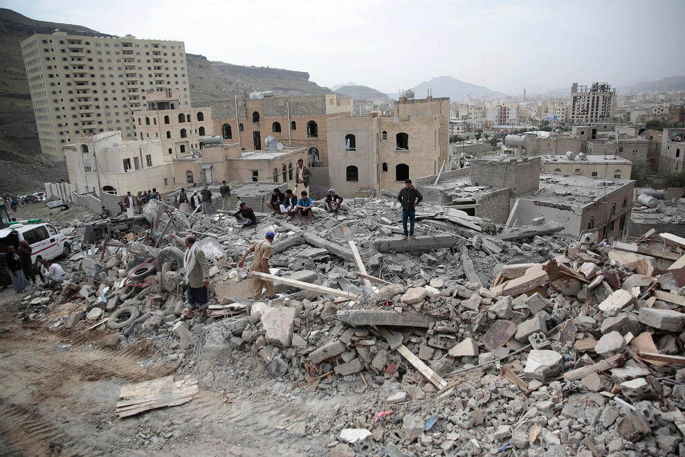 عکس های خسارت های توفان مهیب هاروی و هاتو,عکس های حمله هوایی جنگنده های سعودی به یمن,عکس های مهمترین وقایع دنیا در 4 مرداد 96
