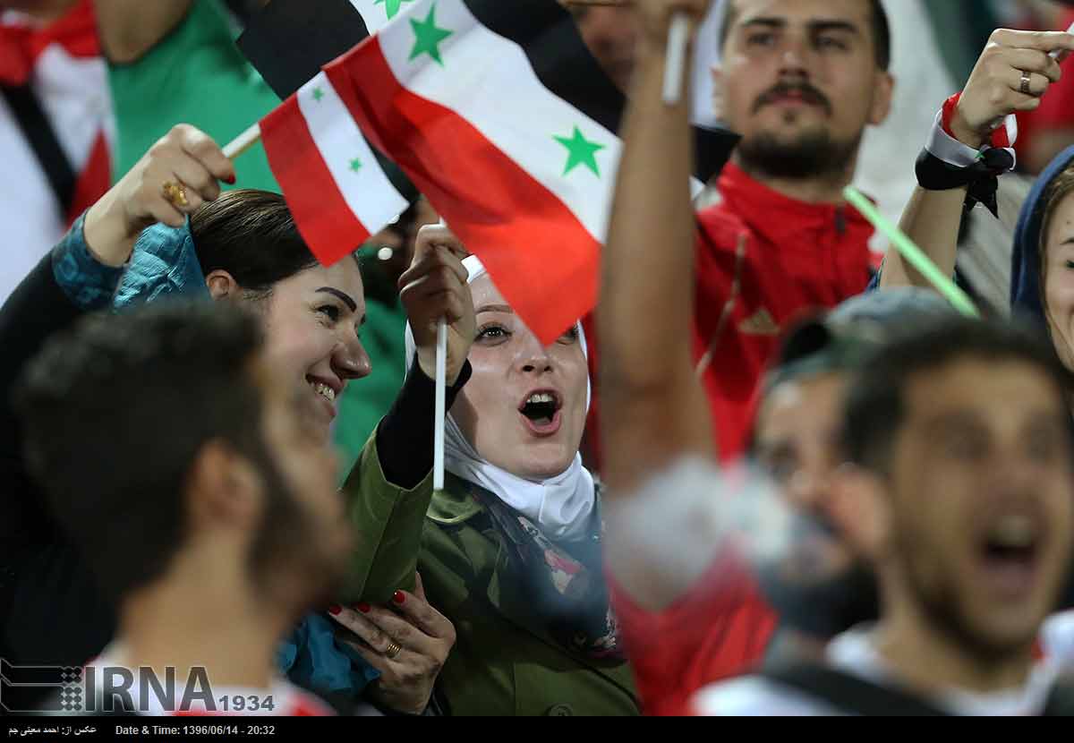 تصاویر تماشاگران زن سوری در ورزشگاه آزادی,عکس های زنان سوری در ورزشگاه آزادی,تصویر تماشاگران زن سوری در ورزشگاه آزادی