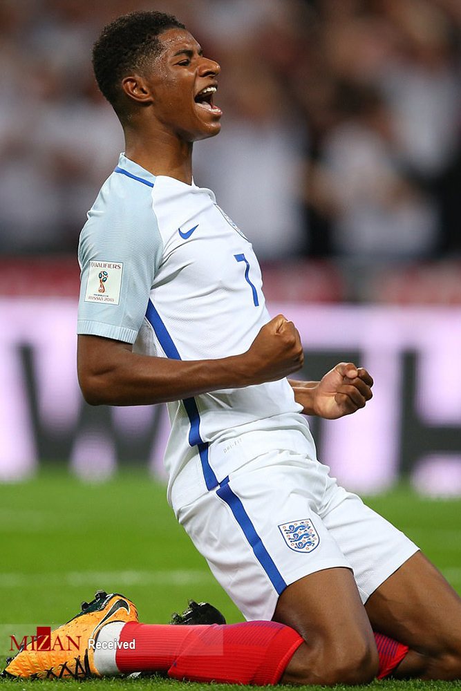 عکس دیدار تیم های فوتبال انگلیس و اسلواکی,تصاویر دیدار تیم های فوتبال انگلیس و اسلواکی,عکس دیداری حساس در ورزشگاه ومبلی