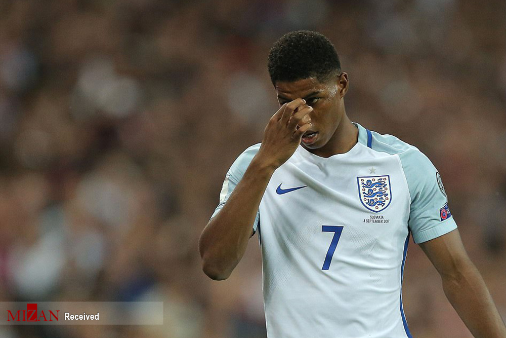 عکس دیدار تیم های فوتبال انگلیس و اسلواکی,تصاویر دیدار تیم های فوتبال انگلیس و اسلواکی,عکس دیداری حساس در ورزشگاه ومبلی