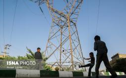 عکس زندگی زیر برق فشارقوی,تصاویرزندگی زیر برق فشارقوی,عکس حاشیه‌نشینان