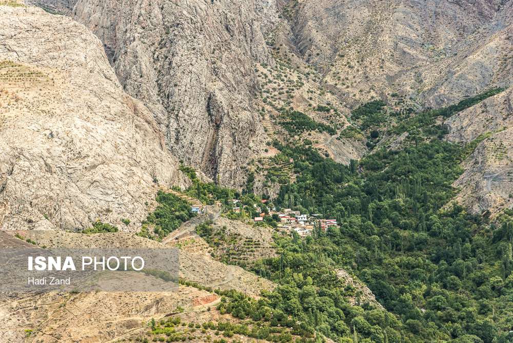 گزارش تصویری منطقه کوهستانی الموت,تصاویرمنطقه کوهستانی الموت قزوین,عکسهای زیبای منطقه الموت قزوین,