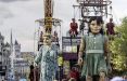 تصاویر عروسکهای غول پیکر در سوئیس,عکس های رژه عروسکهای خیمه شب بازی,عکسهای نمایش خیابانی عروسکی در سوئیس