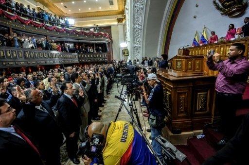 سوگند فرمانداران اپوزیسیون ونزوئلا,اخبار سیاسی,خبرهای سیاسی,اخبار بین الملل