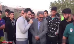 آتش زدن پیراهن نفت تهران توسط ناصر فریادشیران!
