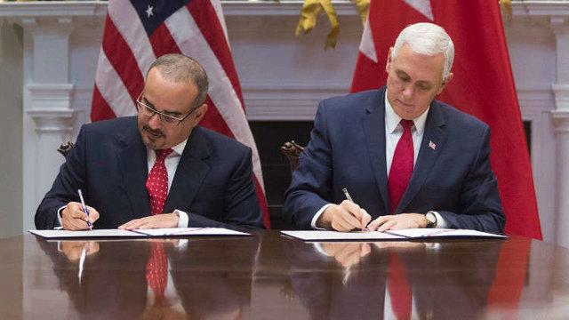 مایک پنس و ولیعهد بحرین,اخبار سیاسی,خبرهای سیاسی,خاورمیانه