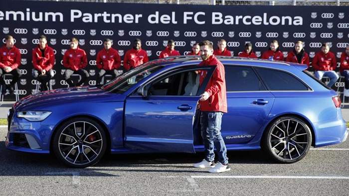 مراسم تحویل خودروهای بازیکنان رئال مادرید و بارسلونا,اخبار خودرو,خبرهای خودرو,بازار خودرو