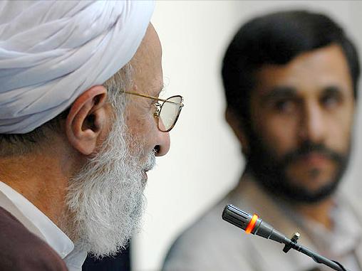 احمدی‎نژاد وآیت الله مصباح یزدی,اخبار سیاسی,خبرهای سیاسی,احزاب و شخصیتها