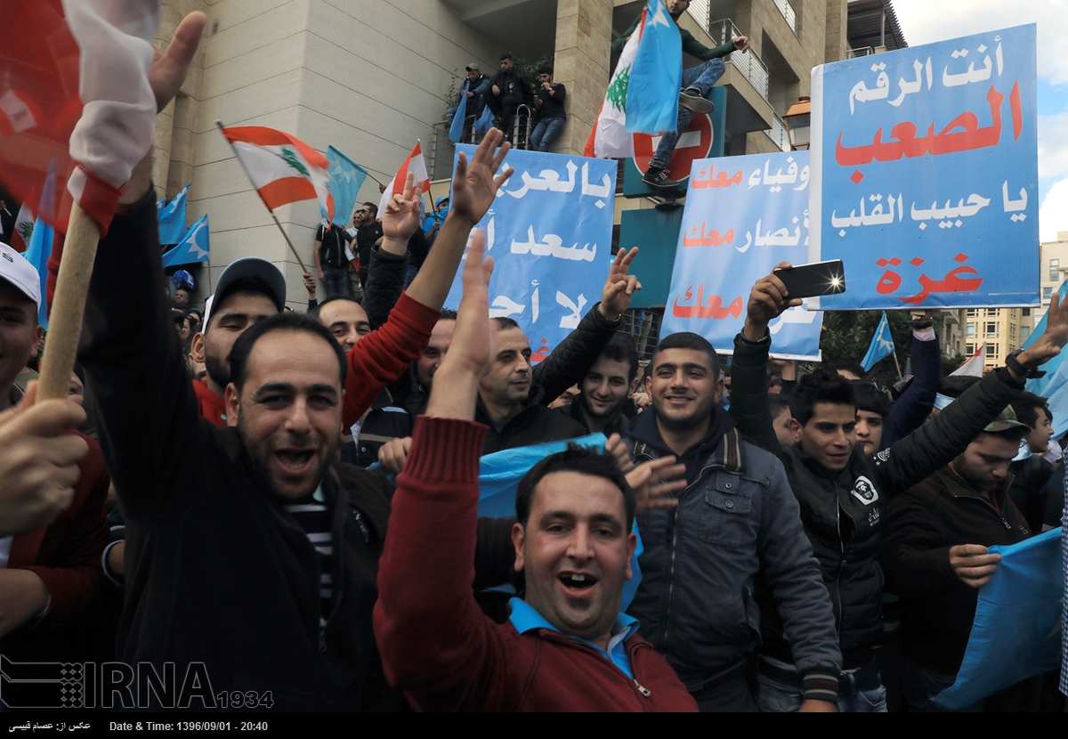 تصاویر بازگشت سعد حریری به بیروت,عکس های تعلیق استعفای سعد حریری,عکسهای شادی لبنانی ها از بازگشت حریری