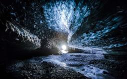 عکس غارهای یخی ایسلند,تصاویرغارهای یخی ایسلند,عکس غارهای یخی