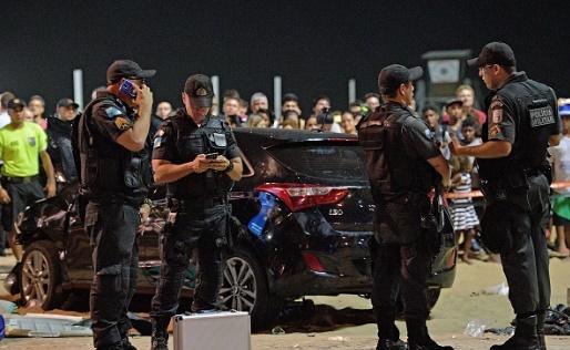 عکسهای ورود خودرو به داخل جمعیت,تصاویر سانحه رانندگی در برزیل,عکس های تصادف رانندگی در ریو دوژانیرو