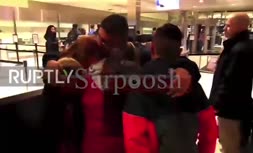 ویدئو/ خداحافظی مرد مکزیکی تبار با همسر و دو فرزندش پس از اخراج از آمریکا