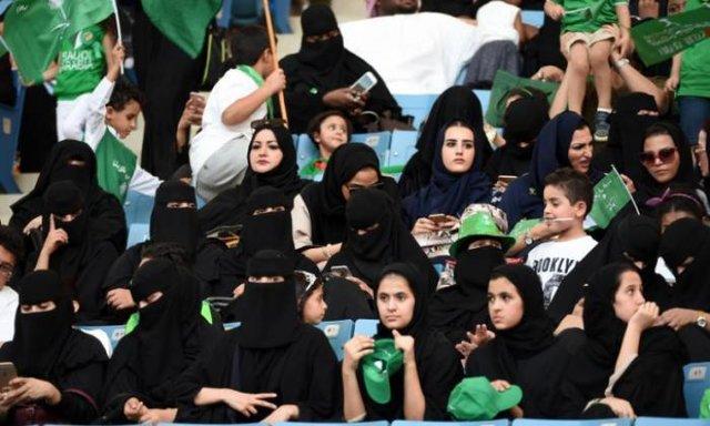 حضور زنان در ورزشگاه ها حضور زنان در ورزشگاه ها,اخبار فوتبال,خبرهای فوتبال,اخبار فوتبال جهان