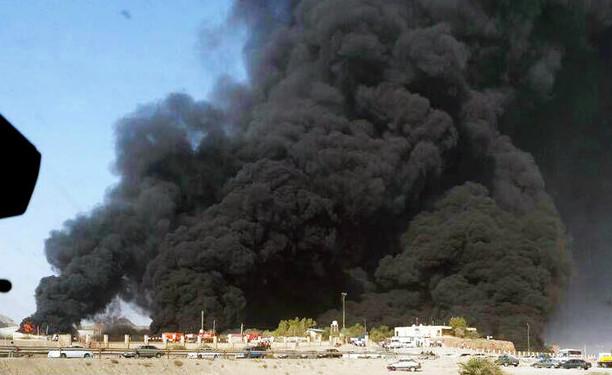 آتش سوزی مخزن مواد نفتی در غرب بندرعباس,اخبار حوادث,خبرهای حوادث,حوادث امروز