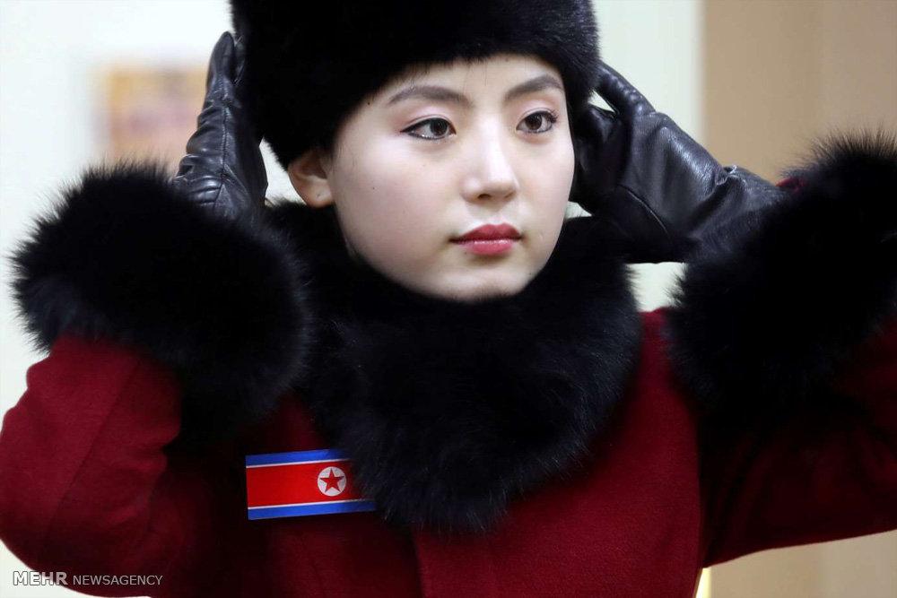 تصاویرتشویق کنندگان ورزشکاران کره شمالی‎,عکس های تشویق ورزشکاران درالمپیک زمستانی2018,تصاویر زنان تشویق کننده ورزشکاران کره شمالی