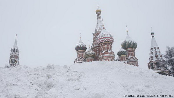 تصاویر بارش برف در مسکو,عکس های برف شدید در مسکو,تصاویر بارش برف کم‌سابقه در مسکو