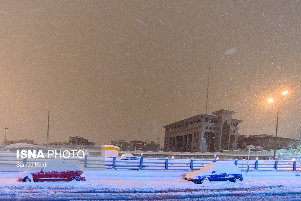 تصاویرترافیک سنگین اتوبان کرج,عکس های بارش برف درتهران,تصاویر ترافیک اتوبان تهران کرج